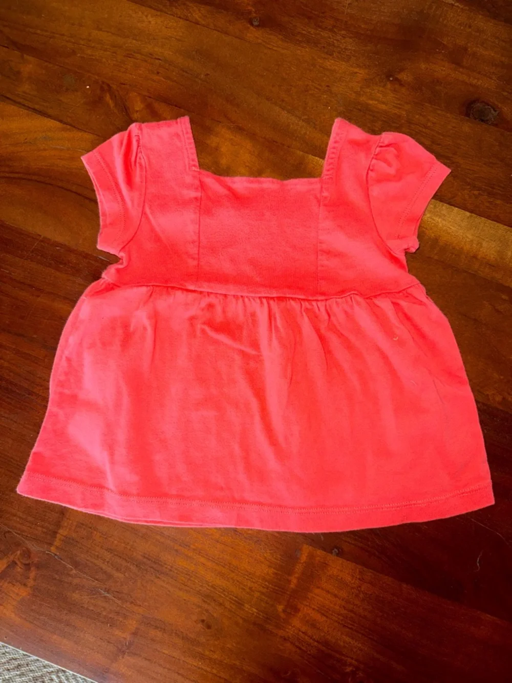 Carter's Coral Short Sleeve‎ Square Neck Tunic Top